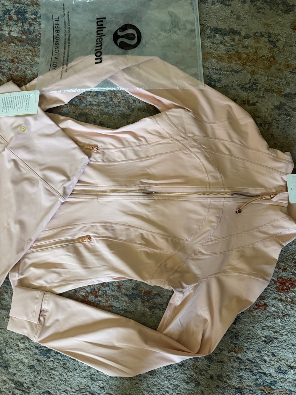 Lululemon Light pink Zip-Up Jacket & Biker Shorts Set - Picture 3 of 11